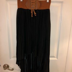A-line Black skirt brown waist belt attached